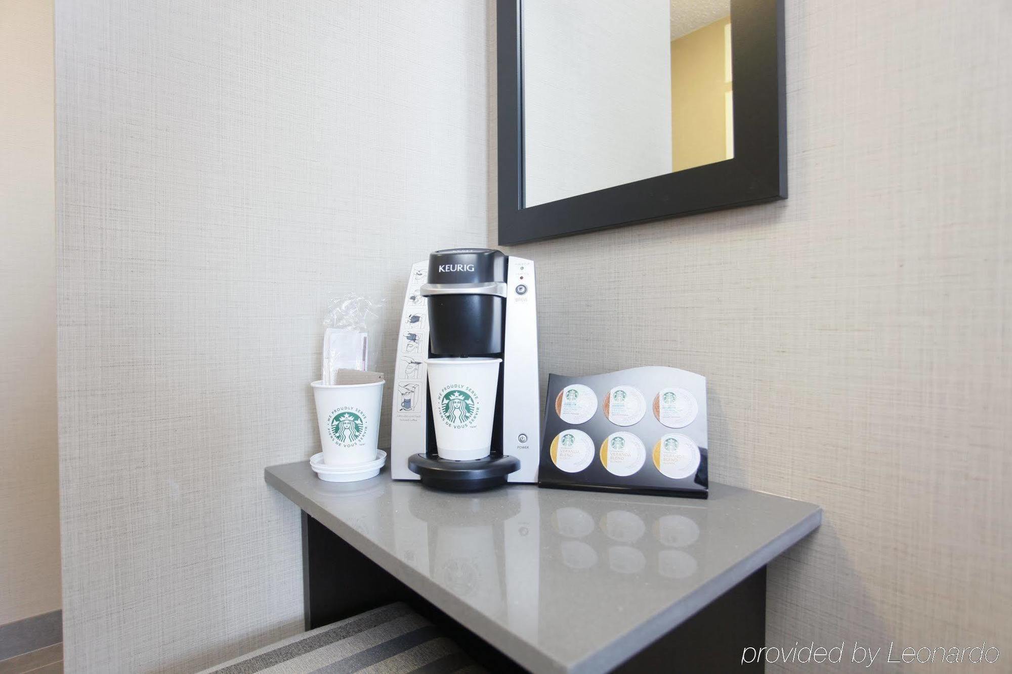 Holiday Inn Express Grande Prairie By Ihg Екстер'єр фото