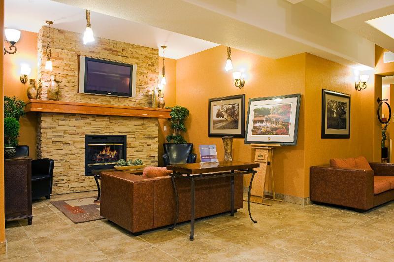 Holiday Inn Express Grande Prairie By Ihg Екстер'єр фото